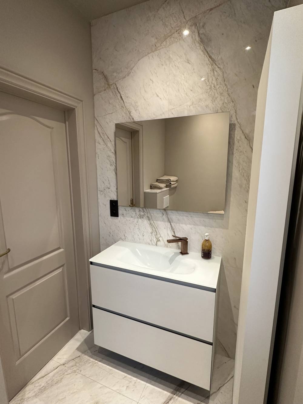 Salle de bain - Votre marbrerie à Seneffe (11)