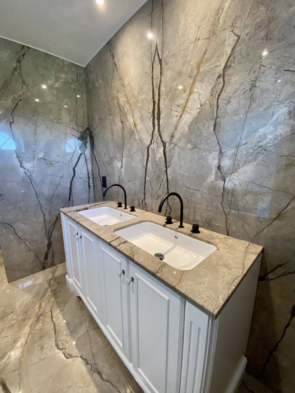 Salle de bain - Votre marbrerie à Seneffe (15)
